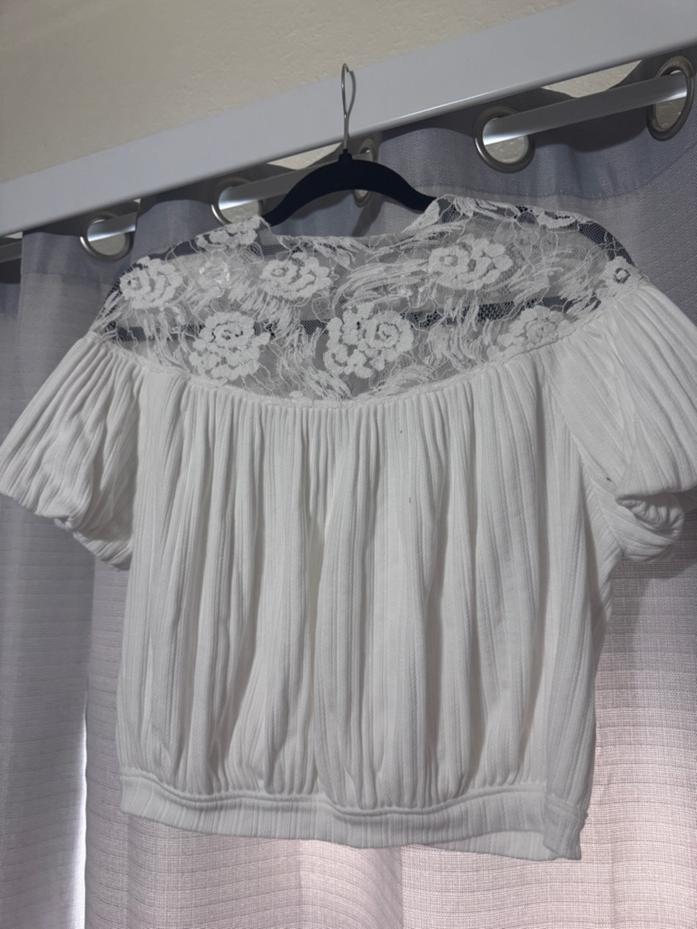 We The Free White Lace Yoke Pleated Short Sleeve Top
